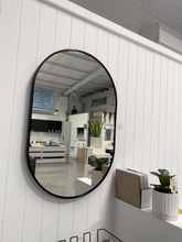 Load image into Gallery viewer, OVAL MIRROR BLACK FRAME
